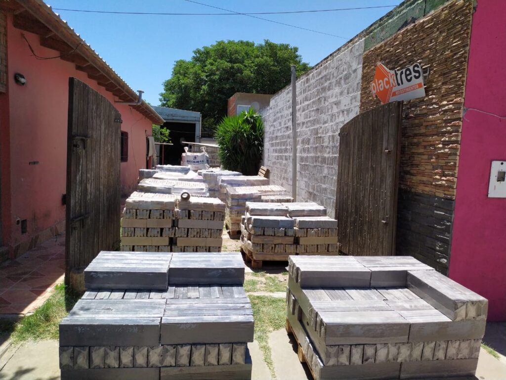 pedido-mendoza-placktres